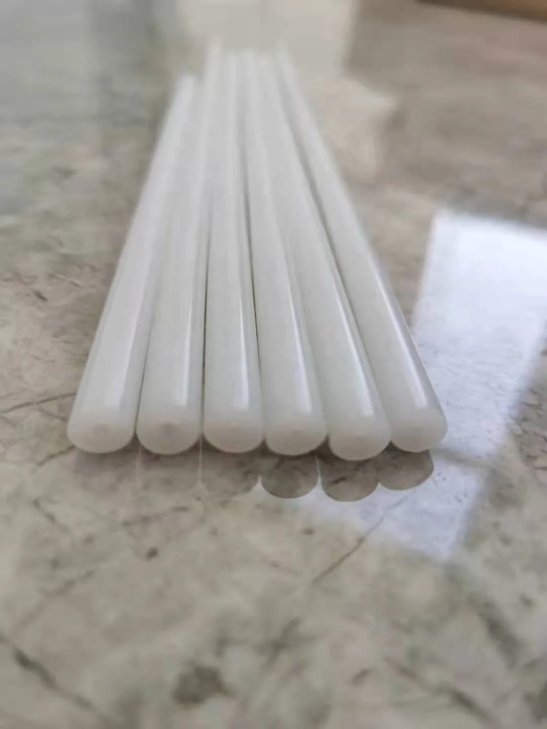  Маленькая полиэтиленовая труба из полиэтилена высокой плотности пластиковая на заказ