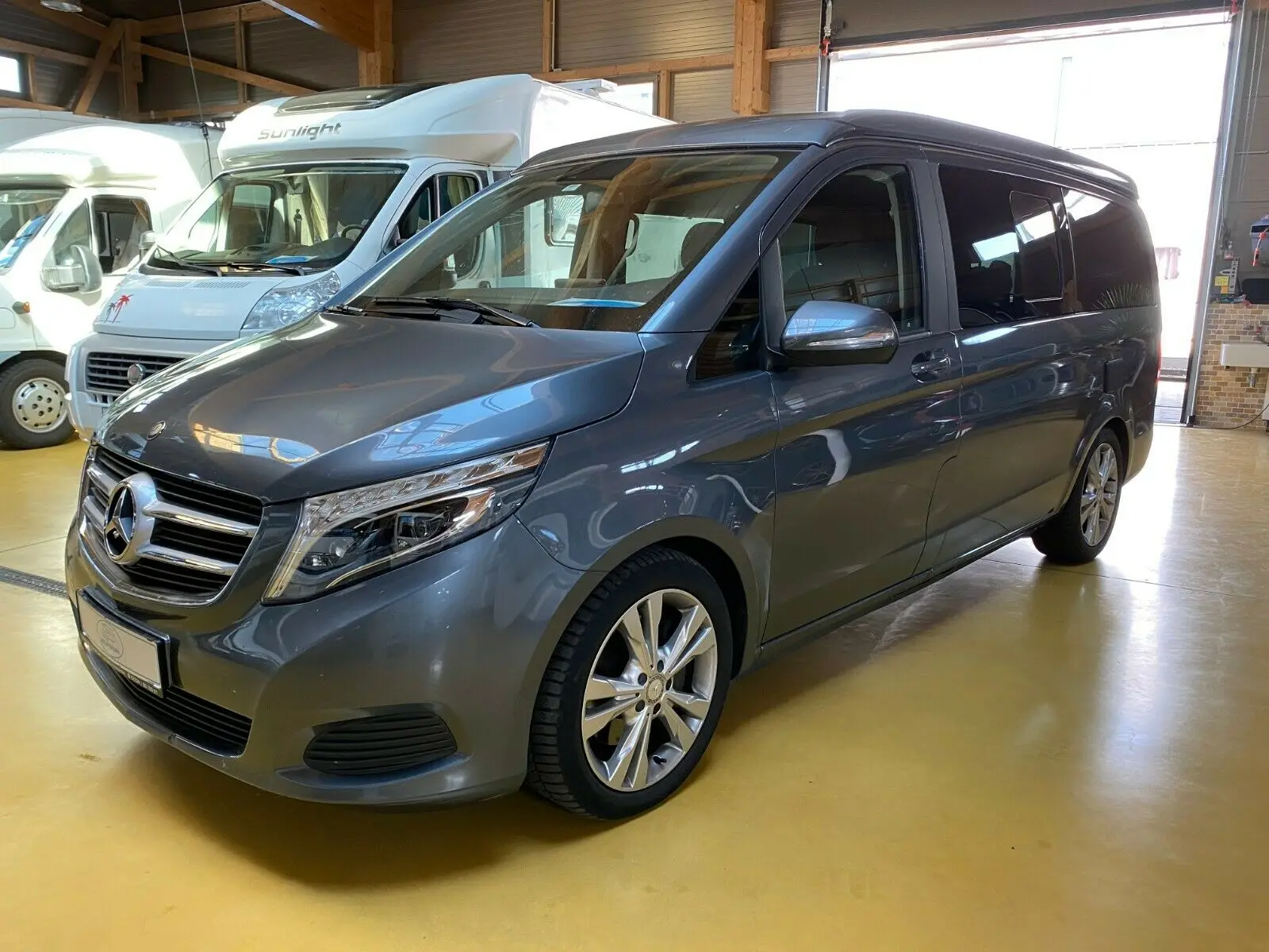  Высококачественный Микроавтобус Mercedes-Benz V 250 d Marco Polo для автомобилей