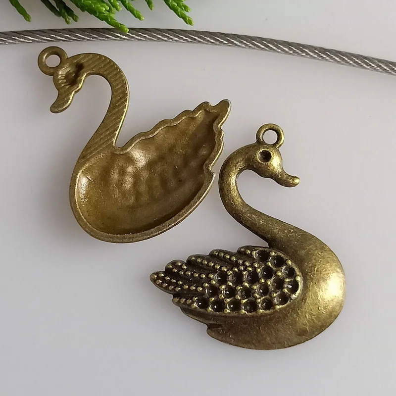 hot selling zinc alloy swan charm for DIY jewelry making swan charms for earing bracelet necklace pendant