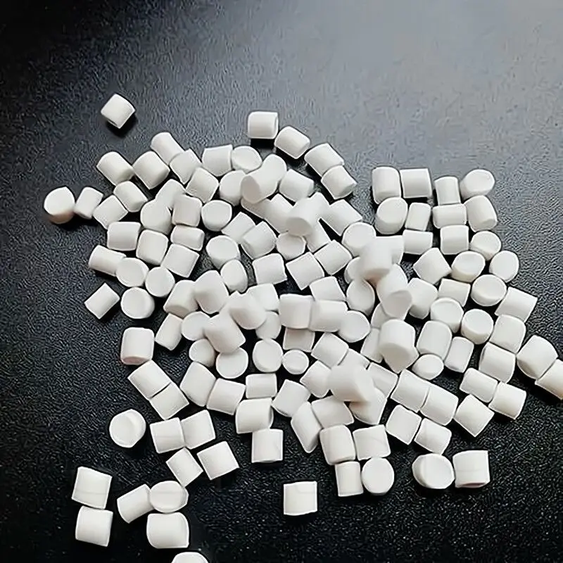High Quality PVC LSZH LDPE  Raw Material for Shoe Sole Pipe Slipper Wire and Cable Raw Factory Provide