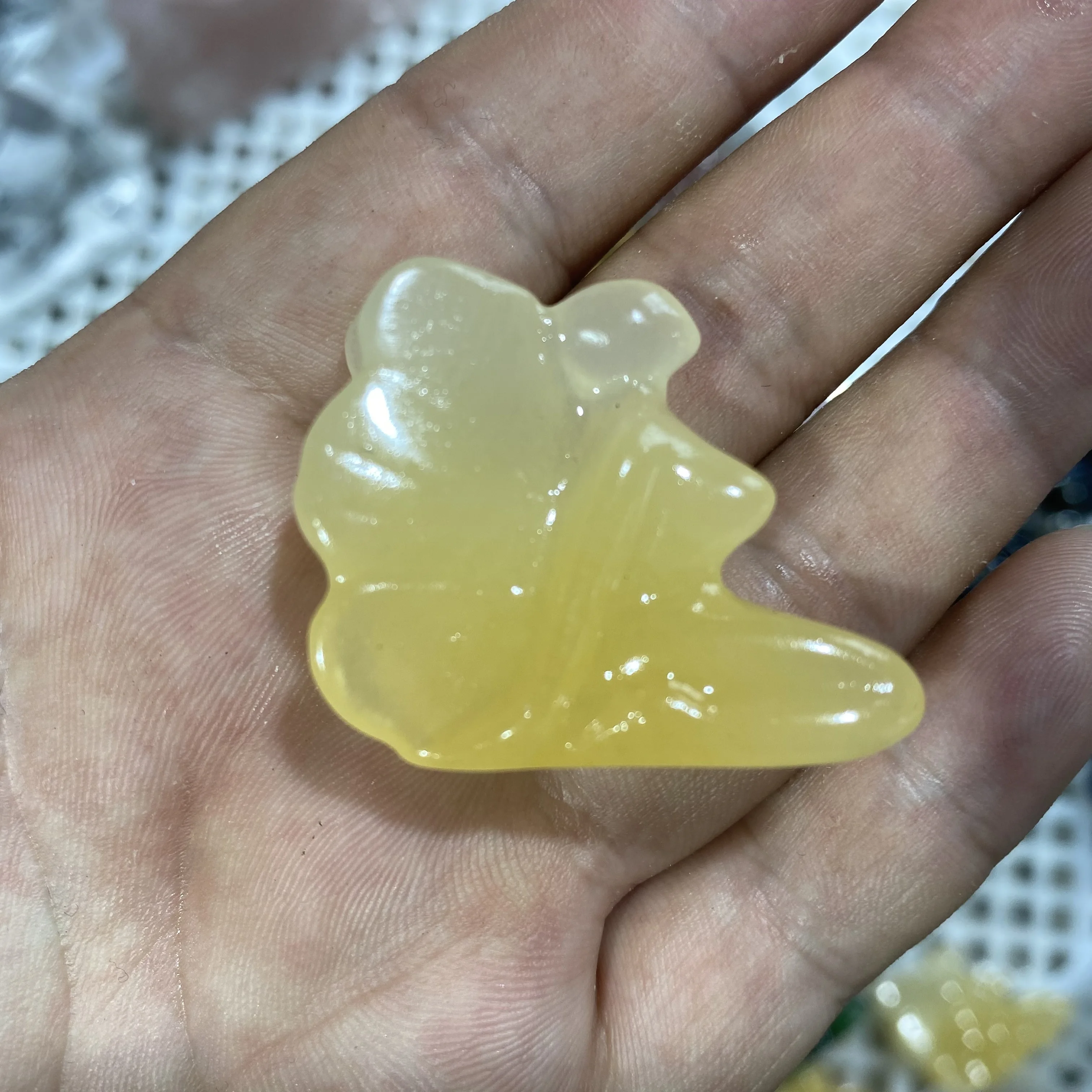 Hot Sale Natural Crystal Goddess Carving Crafts Flower Fairy Crystal Fairy Carving