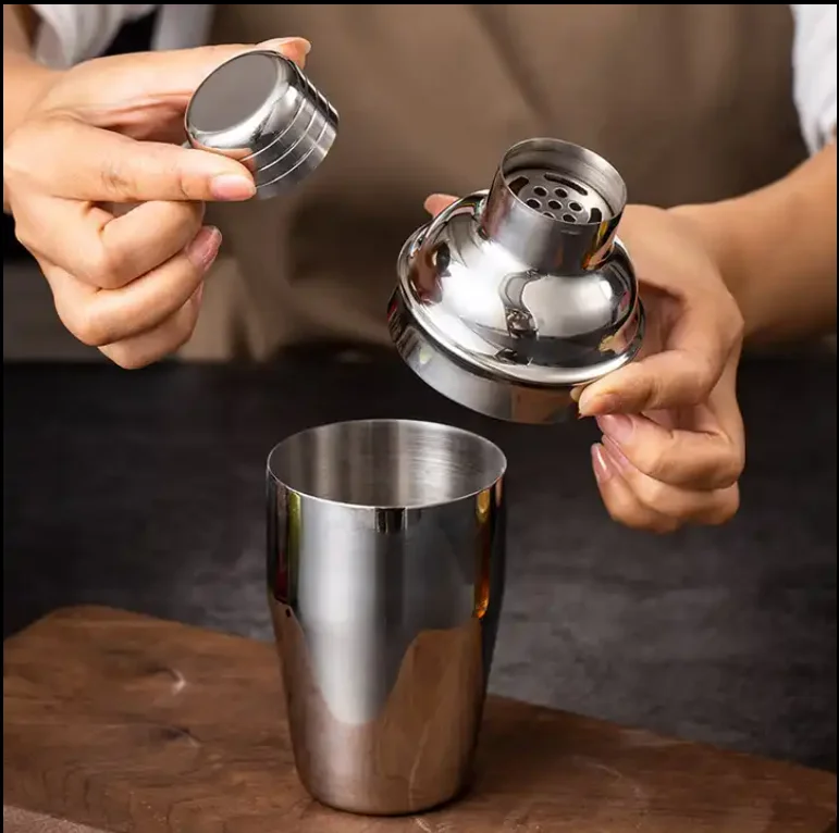 Taiwan Brand Wholesale Price Barware Item Stainless Steel Cocktail Martini Shaker