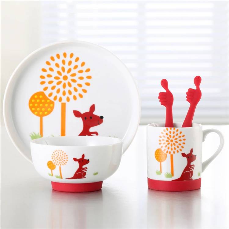 JINYUANLI 5 pcs children use tableware cute pattern porcelain plate and bowl ceramic dinnerware dinner sets with silicone base