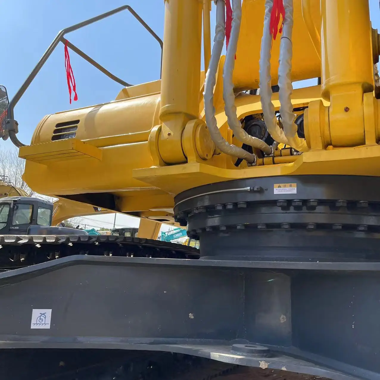 Б/у экскаватор из Китая 4000 кг качественный KOMATSU PC400 дешевая цена