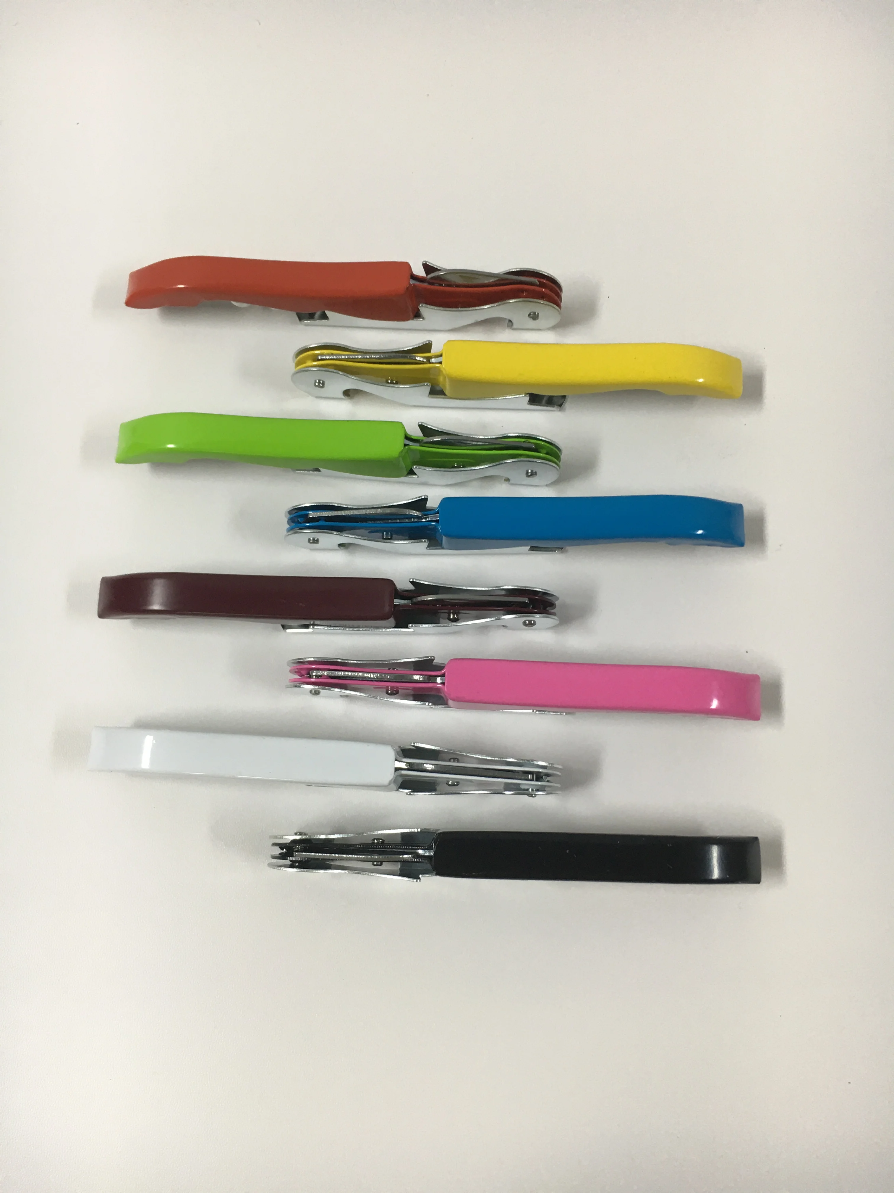 Color Multifunctional Bottle Opener Portable Bottle Opener Beer Red wine wine Seahorse Knife