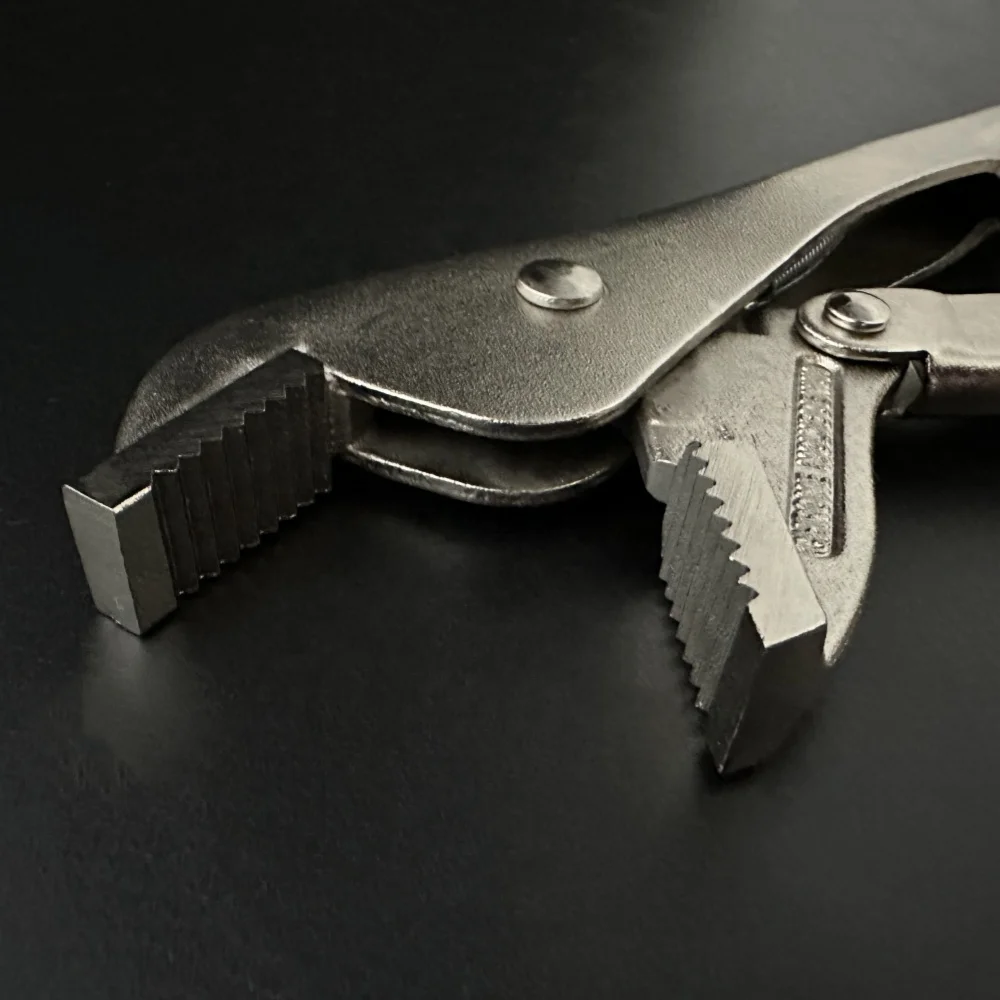 Multi-Functional Heavy Duty Better Grip Curved Jaw Locking Pliers 10Inch/250Mm With Nickel Plated Steel Body And Angled Teeth