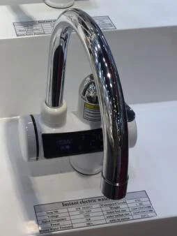  220V 3000W кран для раковины с нагревом температурным дисплеем мгновенный Электрический водонагреватель