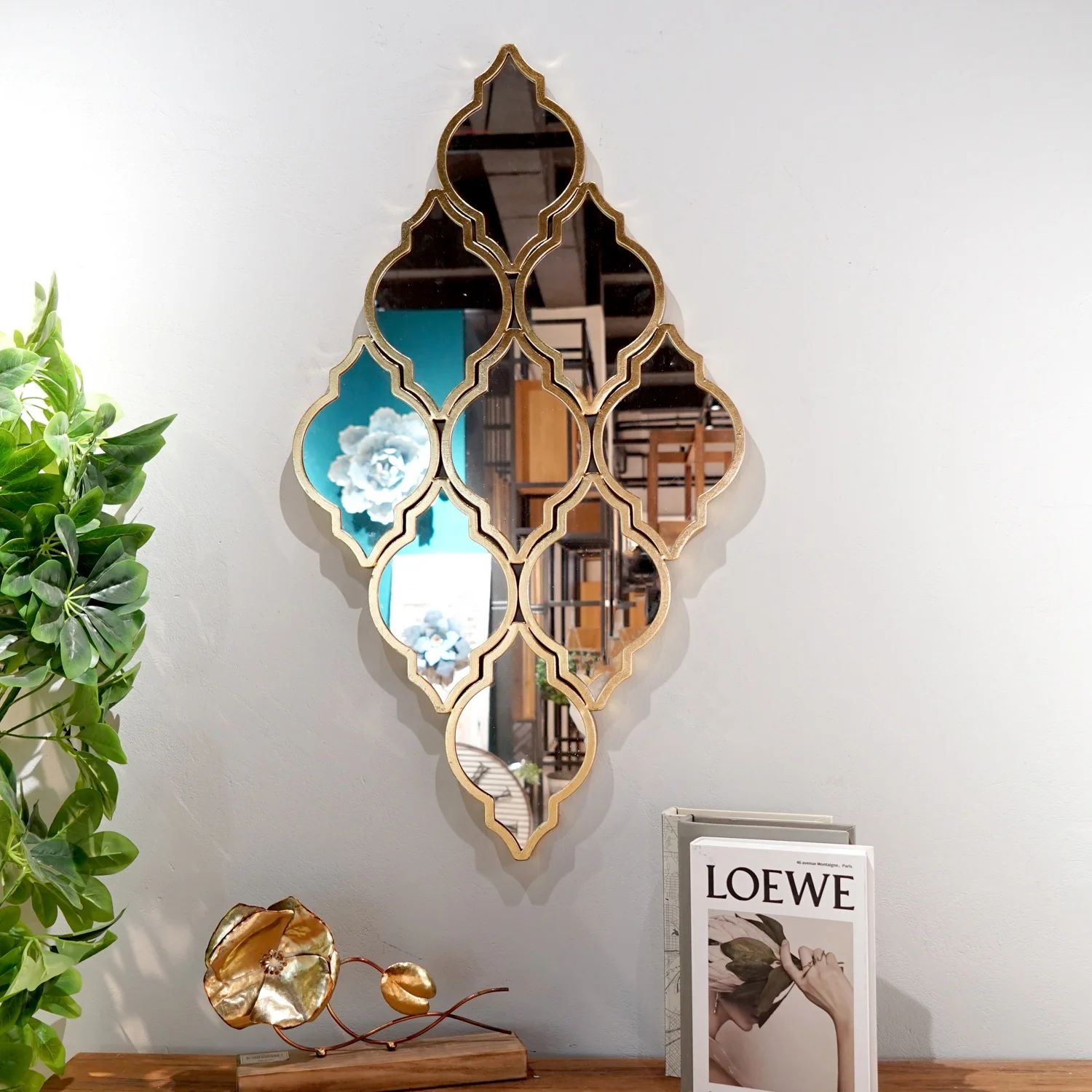 New Style Mirrord Decor Wall Special-Shaped Mirror Iron Frame Gold Luxury Contemporary Customization Wall Mirror