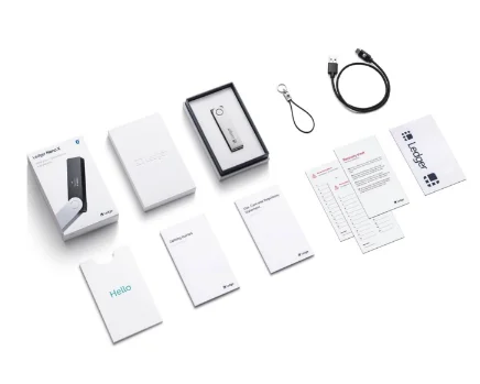 Nano X  Hardware Wallet The best way to securely buy, manage and grow all your digital assets
