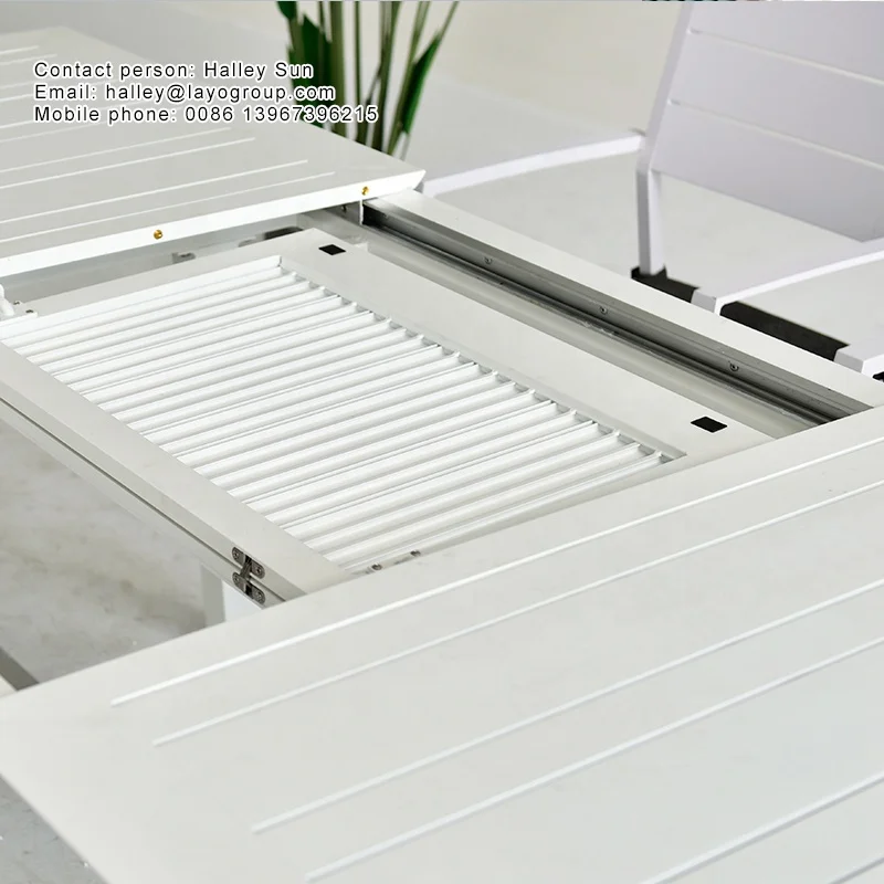 Hot Sale Professional OEM Factory Waterproof UV-Protection Garden Furniture Extendable Dining Table