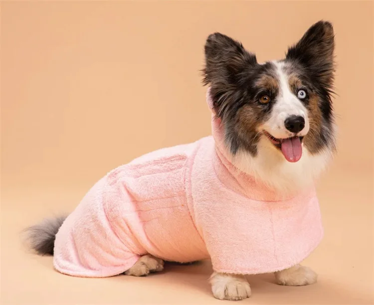 Qiqu Pet Supplies Custom New Designer Dog bath robe  Pet Clothes Personalized Pet Cat Drying Bathrobe coat robe towel for dog