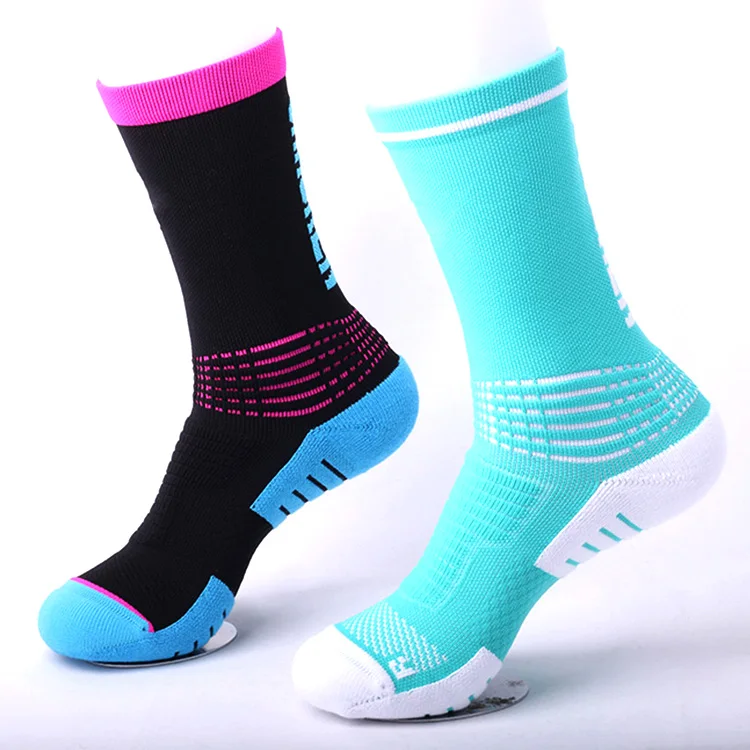 OEM cotton mens sport socks stockings high quality wholesale China factory can custom socks logo crew jacquard socks
