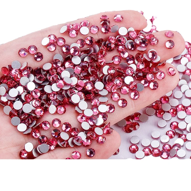 Wholesale Exquisite Costumes Crystal Flat-back Rhinestone Embellishments for Bridal Gowns