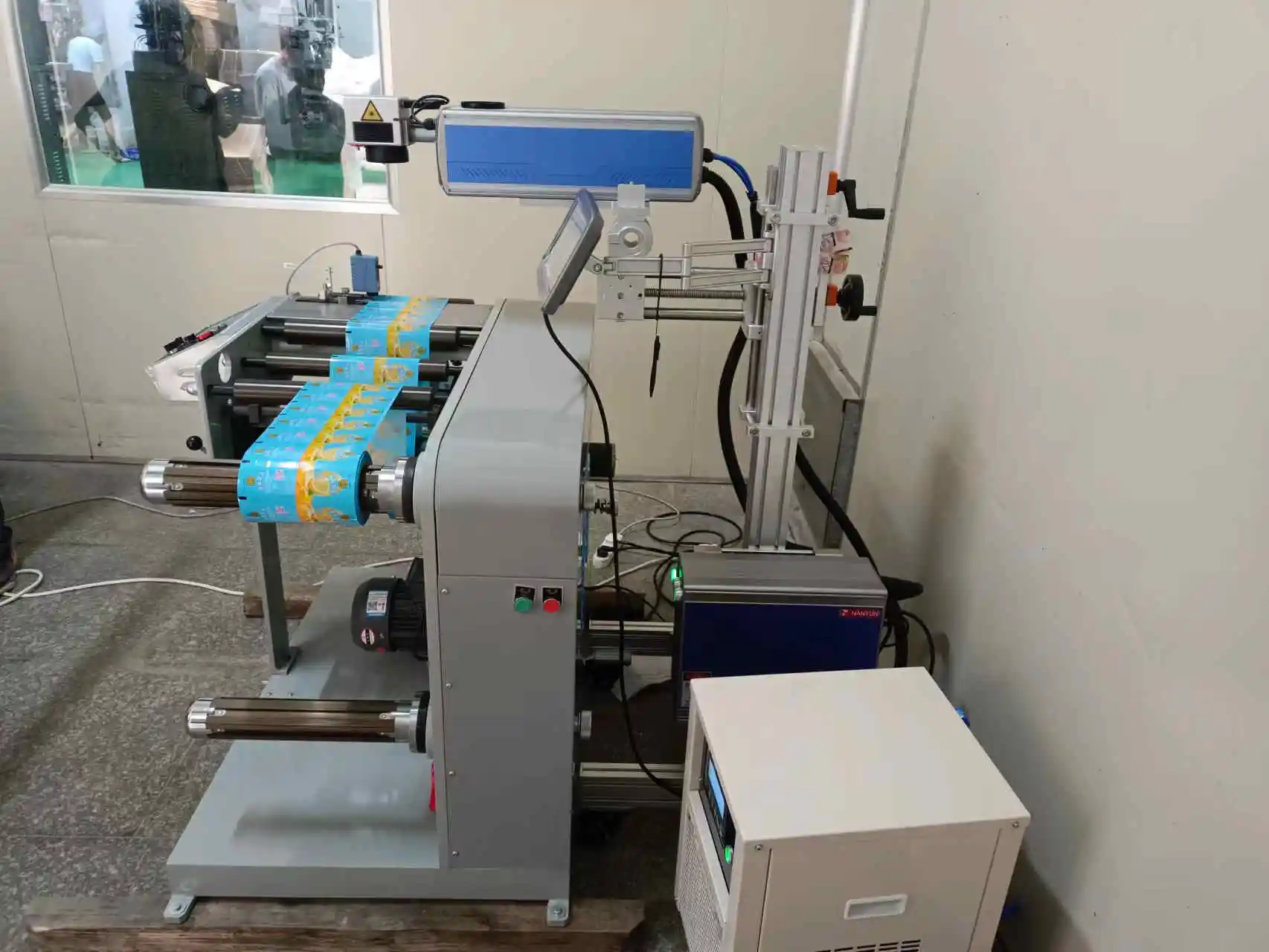 NV5808 NV3808 Flying Online Portable Type UV Laser Marking Coding Machine For PE HDPE PPR PVC PIPE Packaging Production Line