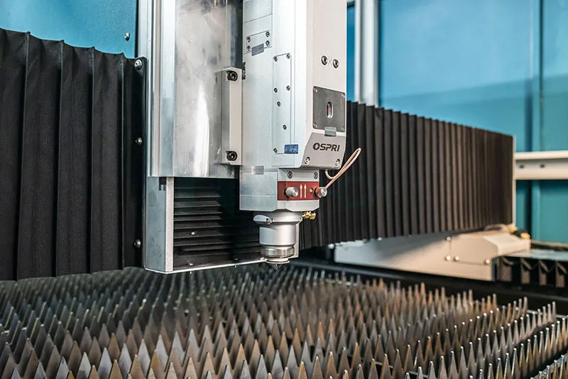 Ce Certificated Fully-Enclosed 6kw Stainless Steel Laser Cut Plates Cnc Fiber Laser Metal Cutting Machines