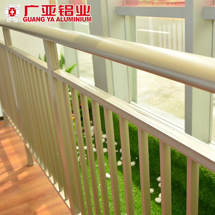 Modern design outdoor aluminum fence for balcony railing grill