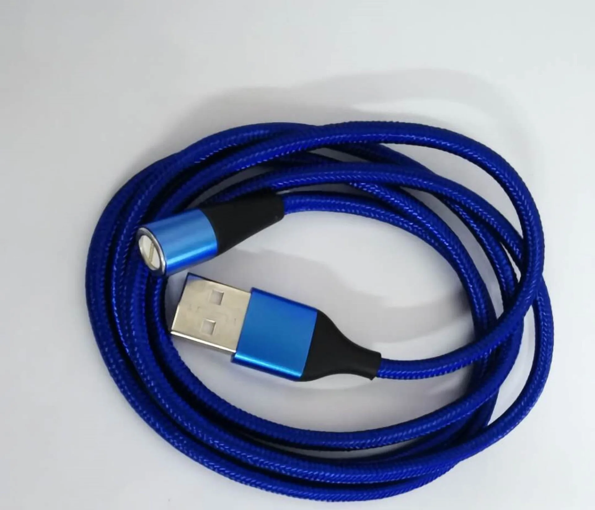  Магнитный usb-кабель 3 в 1 5А кабель для быстрой зарядки и синхронизации данных со светодиодами совместимый смартфонами I-Product Type