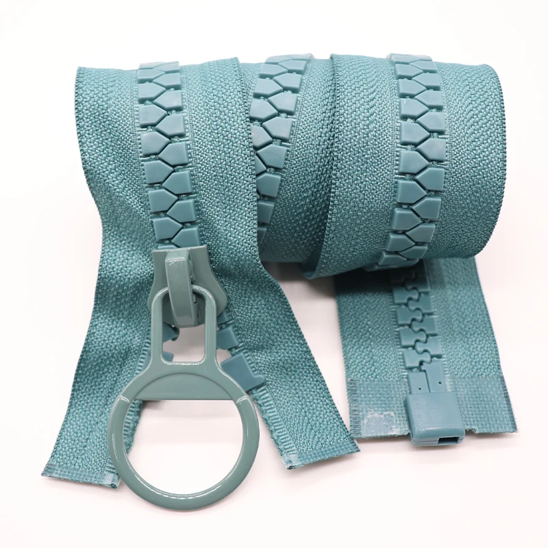 Hot selling Plastic Zipper Heavy duty extra large Nylon zipper 5# 8# 10# 15# 20# Delin molded zipper