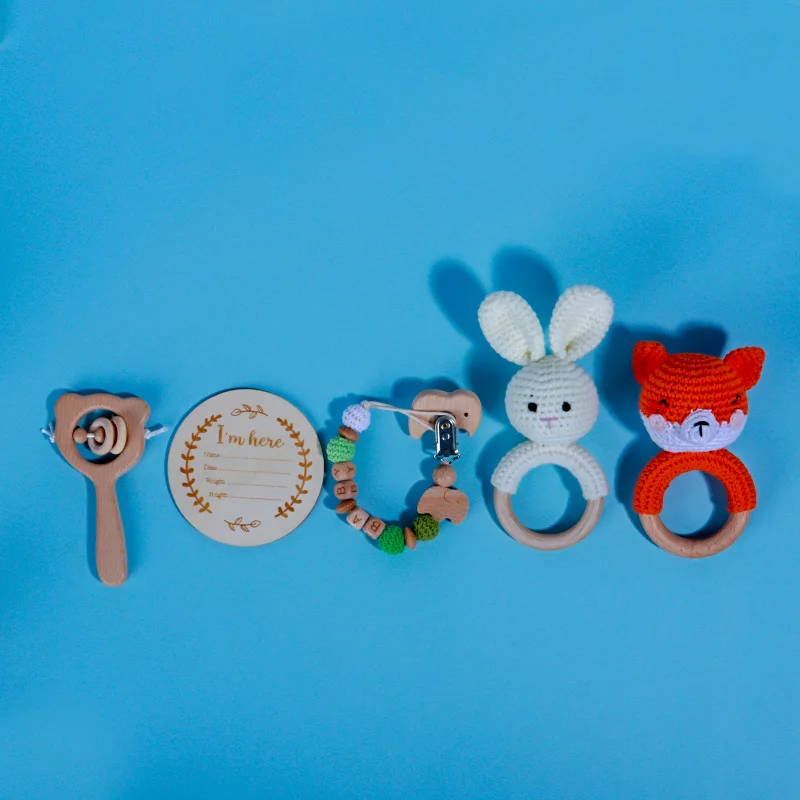 Wholesale 5Pcs Crochet Animal Rattle Baby Gift Set Teether Rattle Toy Set baby sets newborn gift
