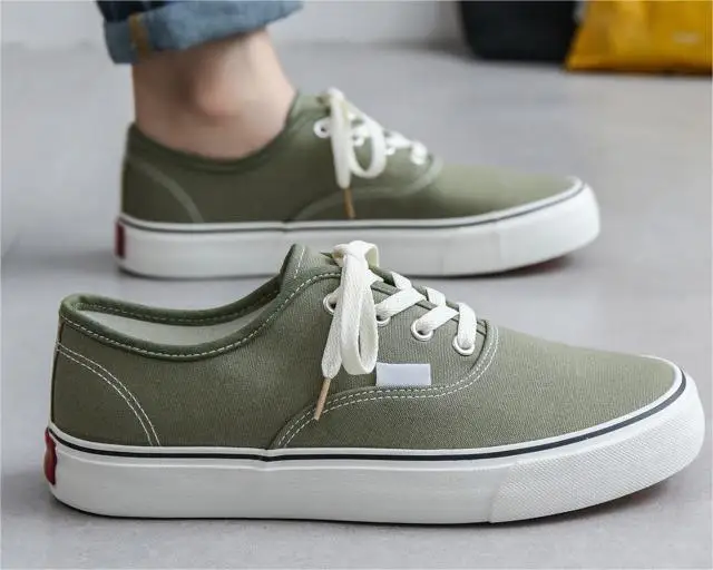Wholesale custom fashionable low top lace up canvas shoes breathable mesh street walking sneakers