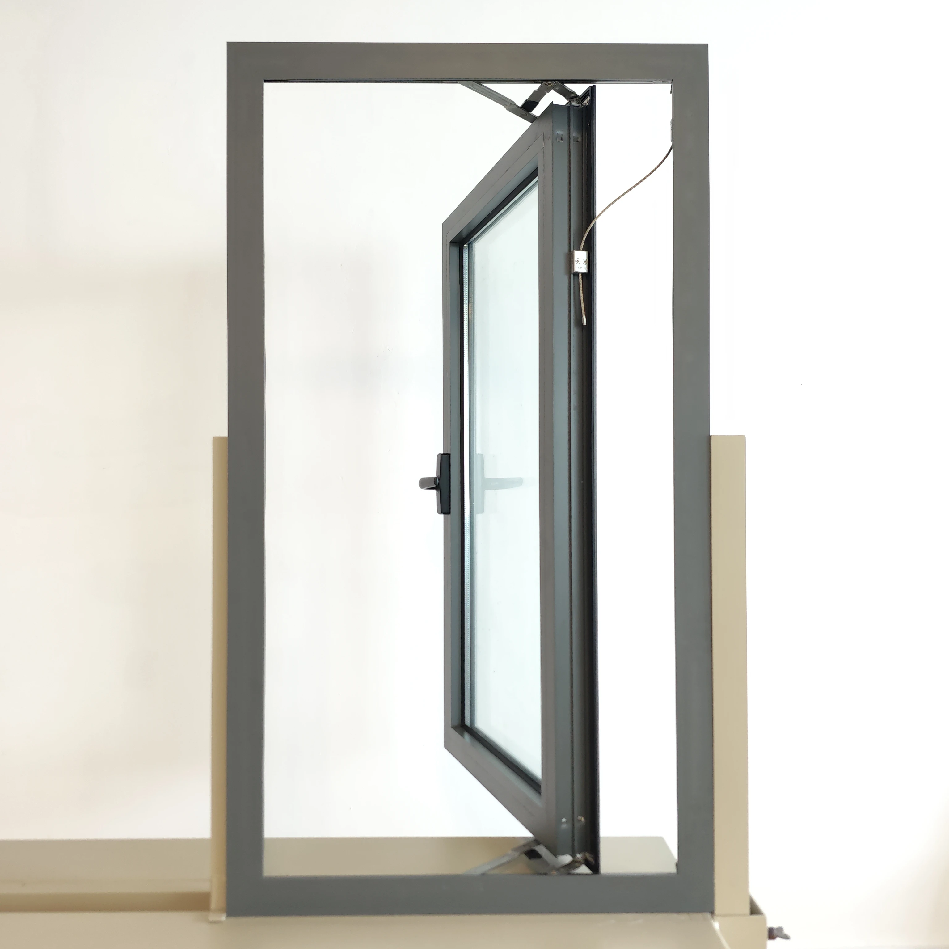 wholesale Customized  Outward Opening Casement Aluminum tempered glass window modern french windows for home office