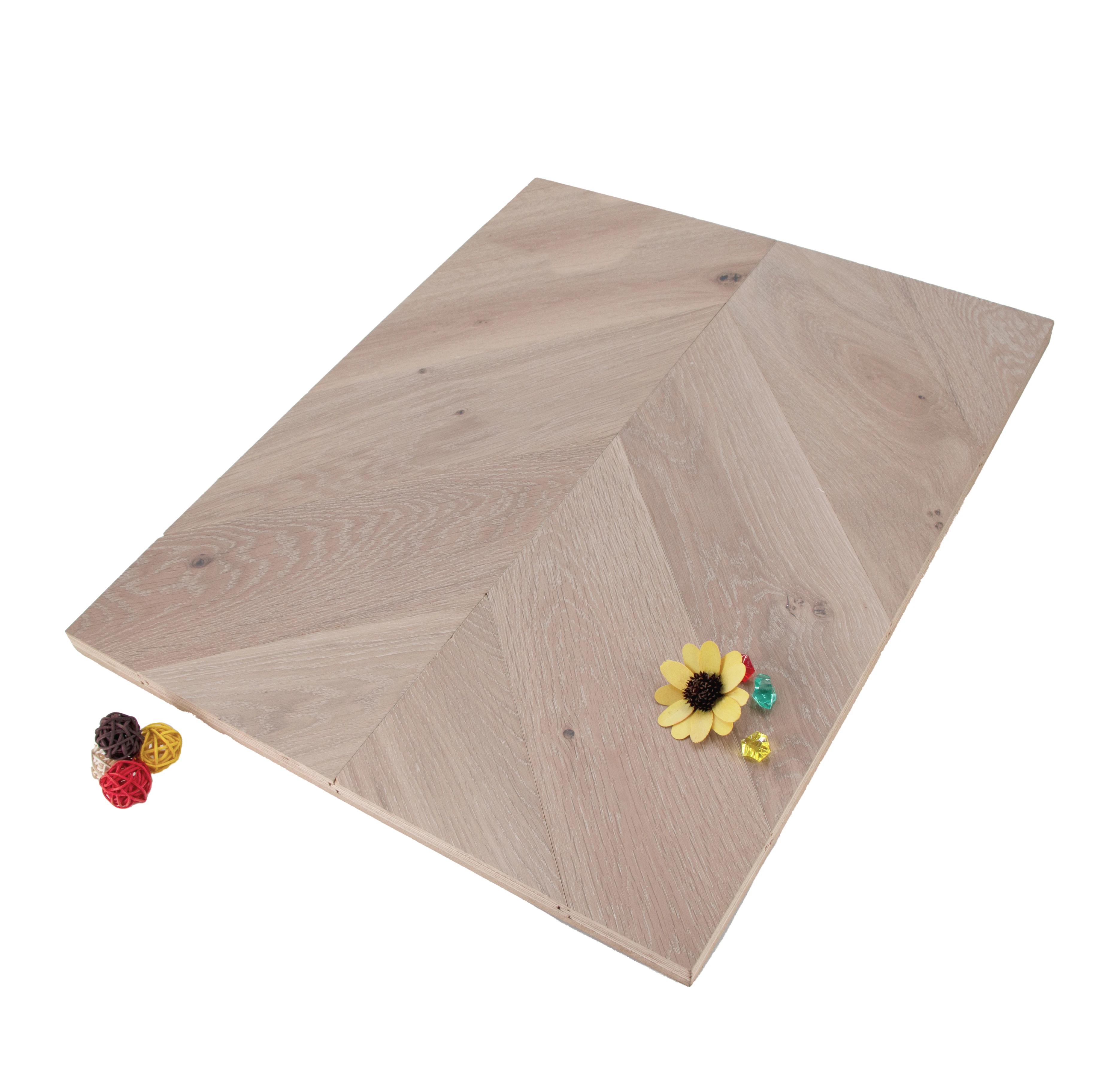 Hot selling!100% European oak Chevron engineered wood flooring cheap price  oak engineered flooring parquet wood flooring