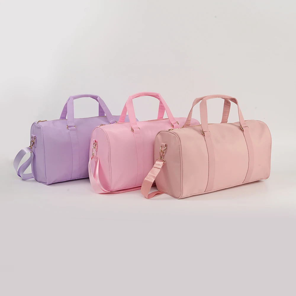 Fashion Travel Outdoor Personalized Large Ruffle Womens Custom Chenille Letter Patch Nylon Duffle Bag