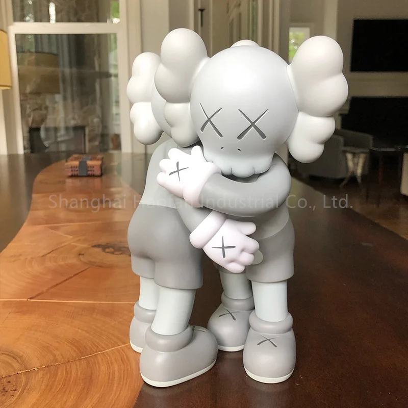 Home Decoration Vinyl Large Figurer Toy  Cowes Action Figures Hug Shape PVC Cartoon KOW Action Figures