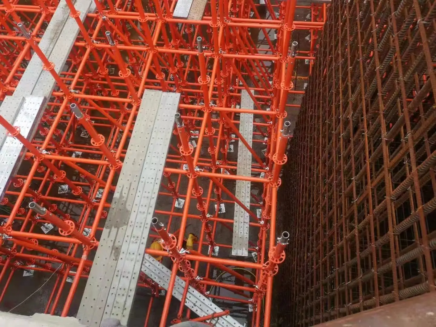 Steel Scaffold System Hot DIP Galvanized Ringlock System Scaffolding