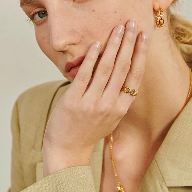 Hip Hop Personality Jewelry copper Gold Plated Link Chain Ring Cuban Link Chain Finger Ring 18k pure gold