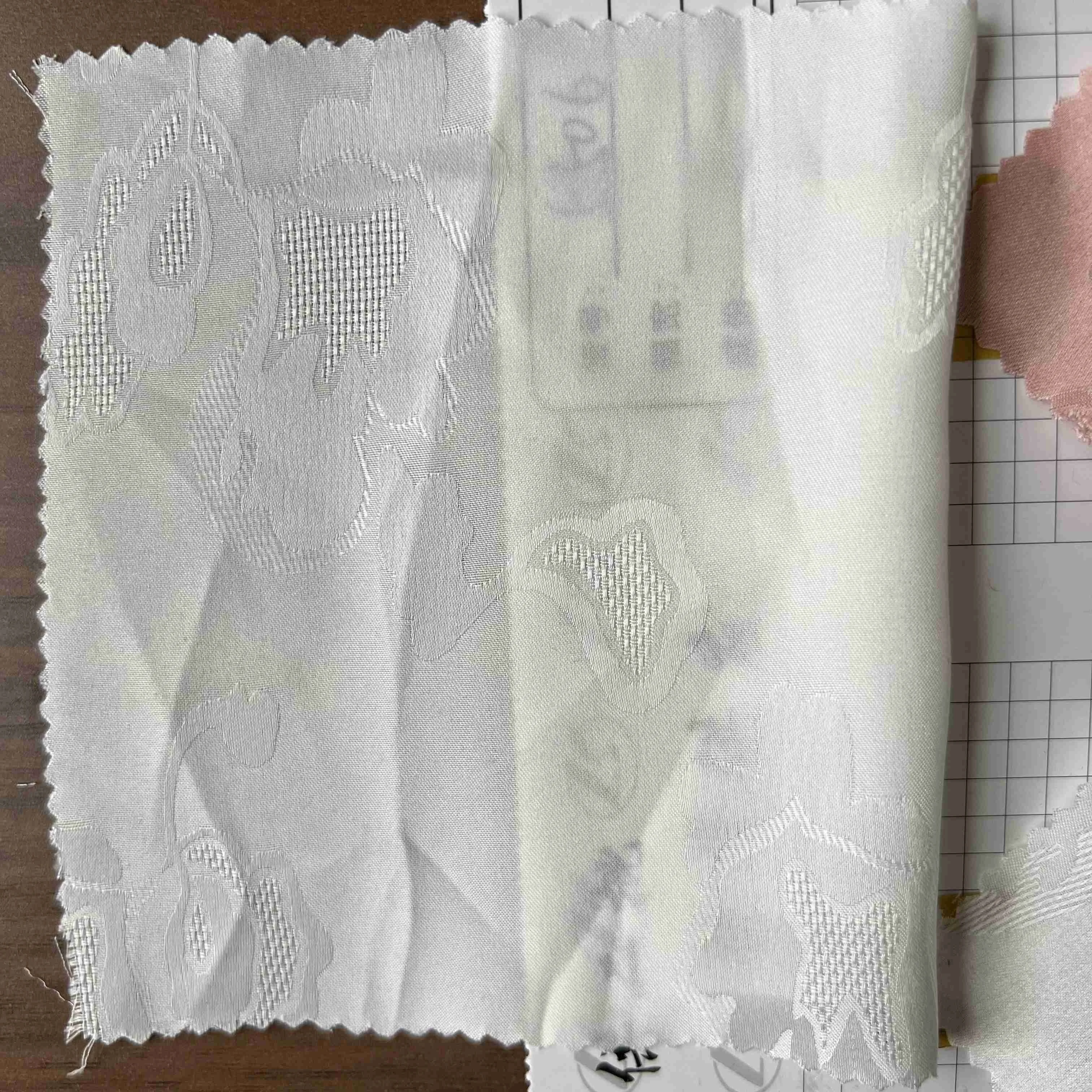 Wholesale in stock high quality lotus imitation mulberry natural silk fabric for clothing