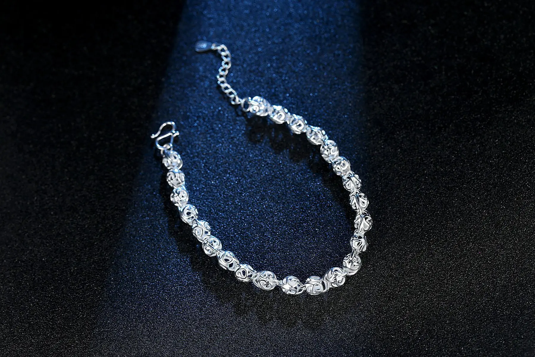 Sweet and Cute Hollow Ball Bracelet