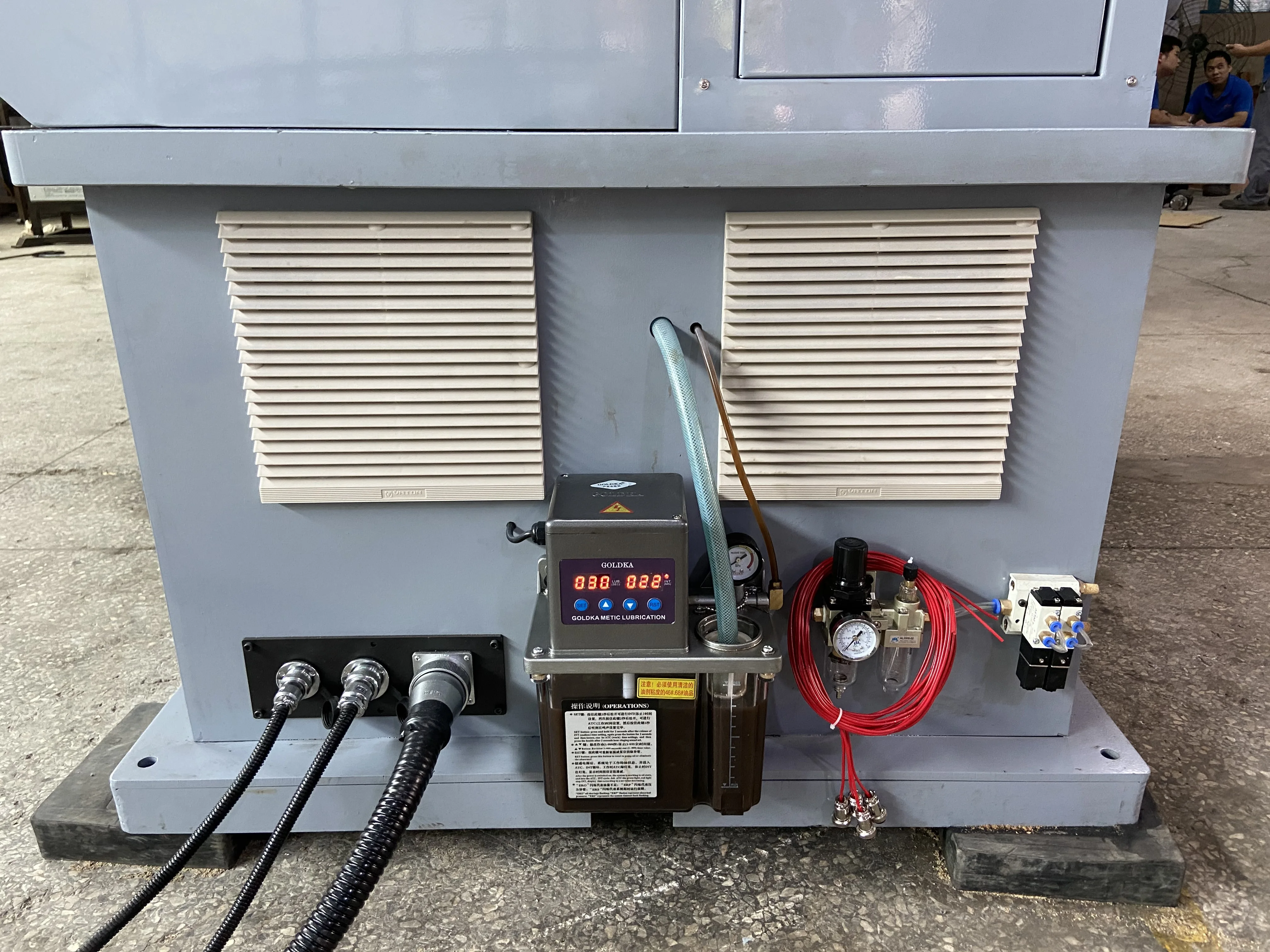 Dongguan CNC Automatic Compression Spring Machine 5 Axis 6mm Spring Coiling Winding Bending Machine