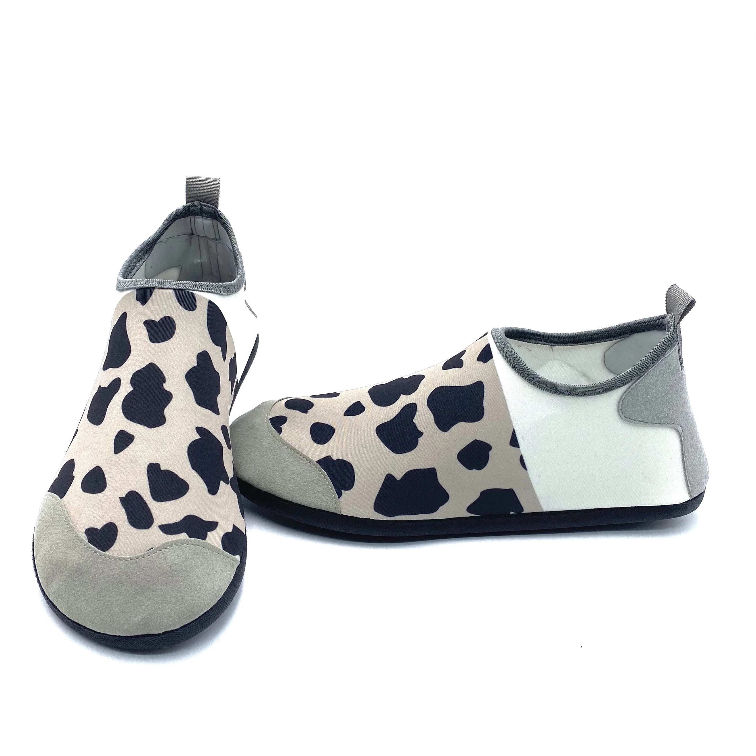 New Design Summer Durable Slip On Aqua Water Shoes Outdoor Casual Beach Skin Swim Shoes