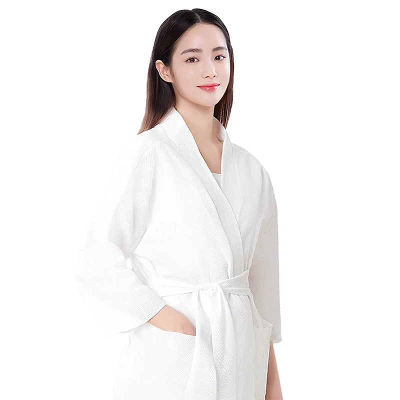 Wholesale Disposable Men Women Robe Shower Bath Robe for Travel 100% Cotton Adults Hotel Business Trip Disposable Bathrobes