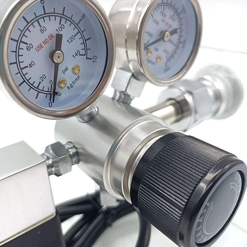 Dici Professional Solenoid Valve For Aquarium CO2 Aquarium Gas Pressure Regulator Contains Two Pressure Gauges Aluminium