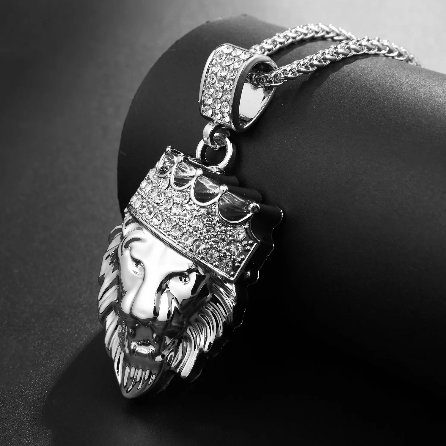 NEW Hip Hop Jewelry Iced Out Clear Rhinestones Curb Cuban Chain Crown Lion Head Pendant Necklace Gold Zinc Alloy for Men Women