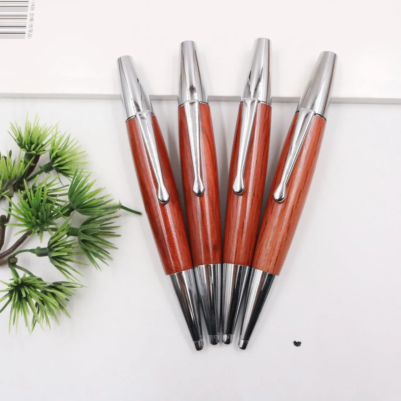 short wood pen (4).jpg