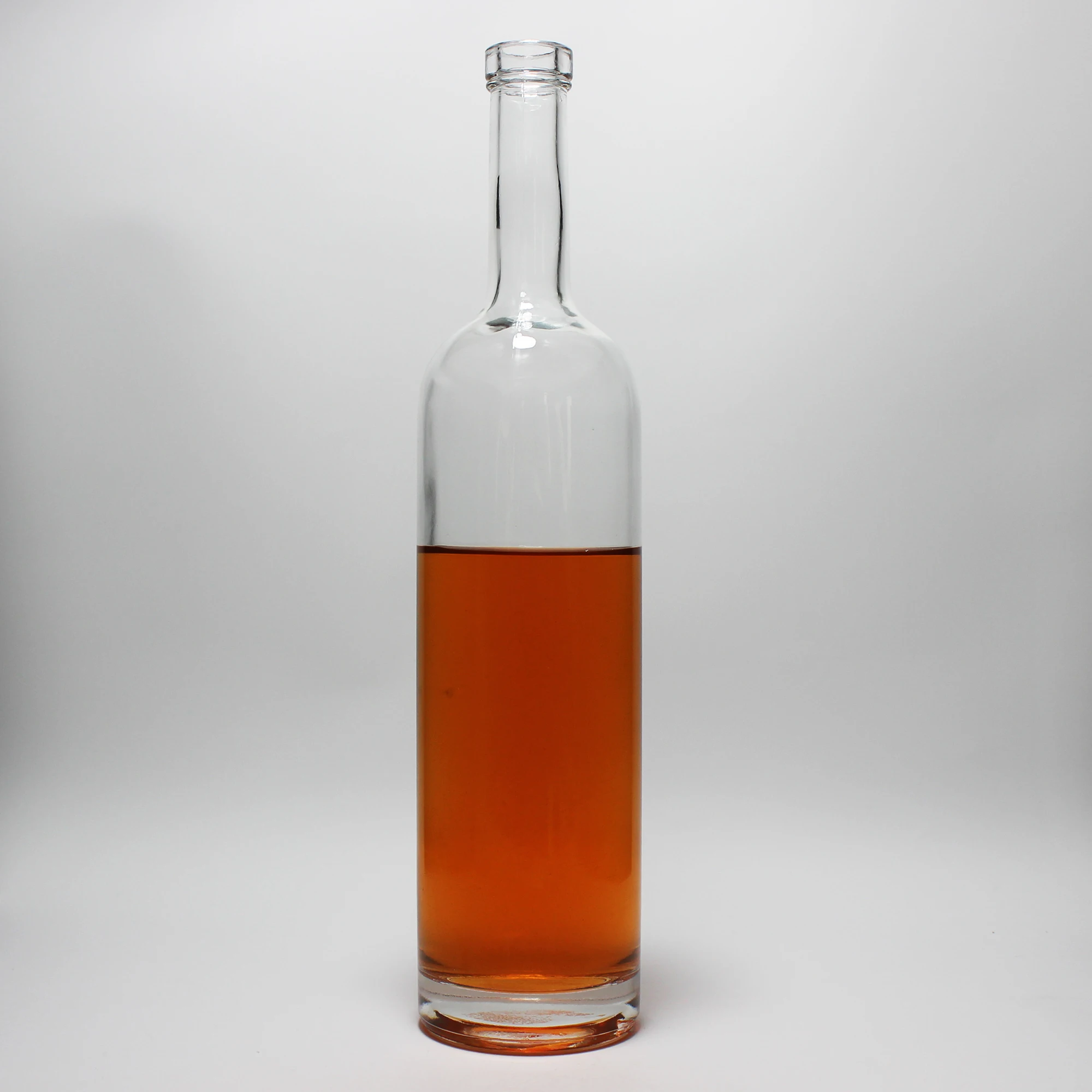 Custom Famous Brand Vodka Alcohol Whiskey liqueur bottle 750 ml for alcoholic beverages