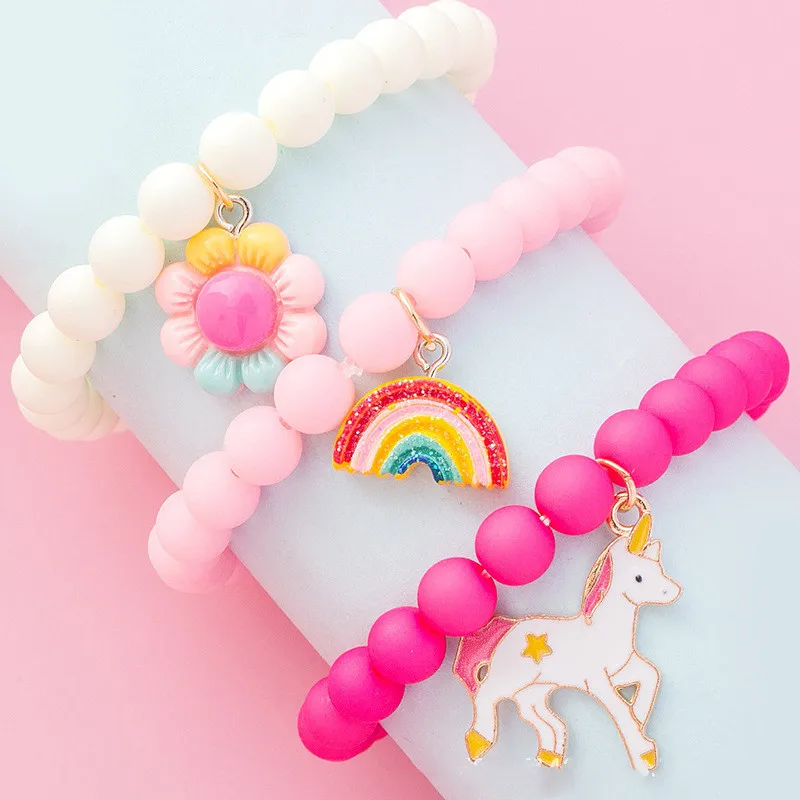Hot Sale Handmade Pink Acrylic Beads Bracelet Set Cute Cartoon Resin Flower Rainbow Gold Enamel Unicorn Charm Bracelets