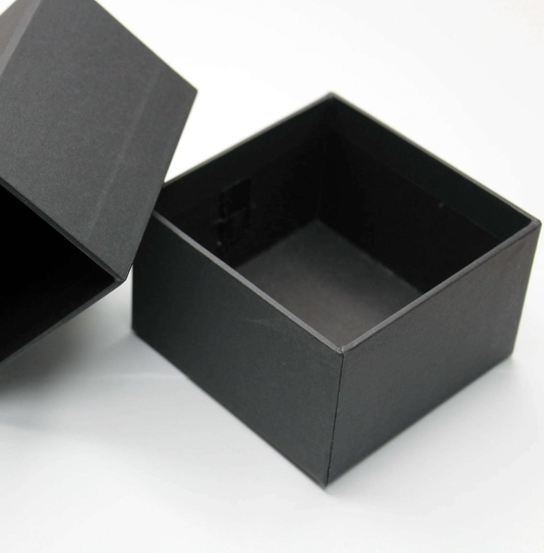 China Manufacturers OEM Black Cardboard Drawer Watch Box