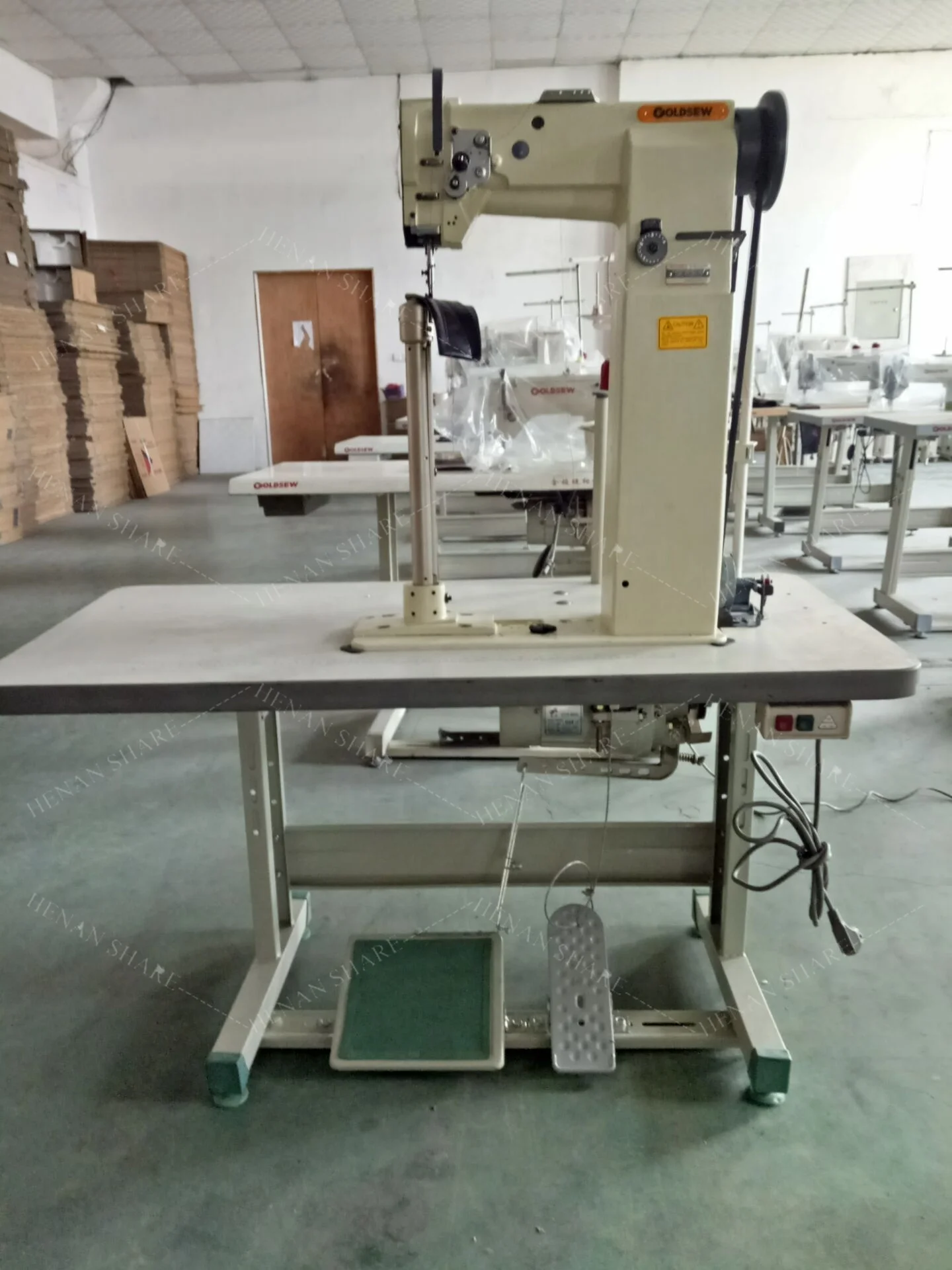 Automation Luggage Sewing Machine Post Bed Double Needle Industrial Sewing Machine