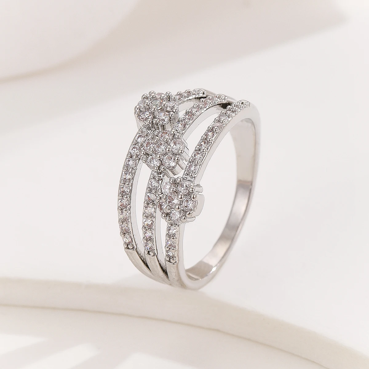 Europe and the United States fashion copper jewelry flower ring women exaggerated accessory ring