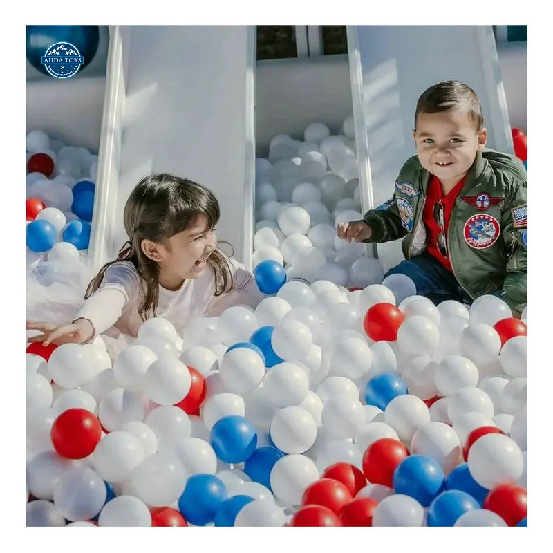 Children Playground 55mm 5cm Strong Thick White Ball Pit For Baby