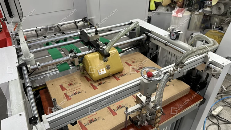 Золотой лазер LC8060-листовой аппарат для лазерной резки открыток пригласительная бумага