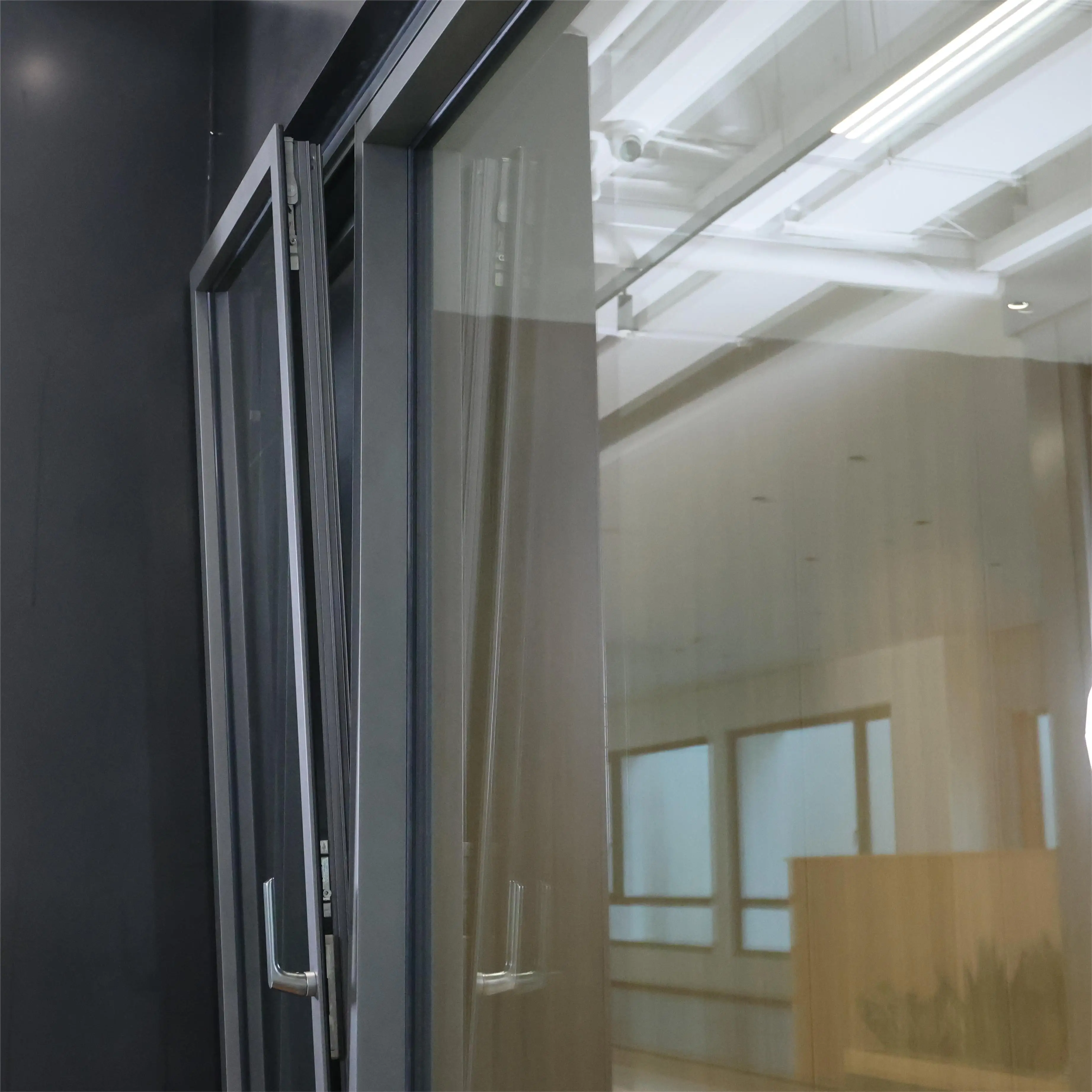 luxury tilt-turn smart window double glazed thermal break aluminum windows for house