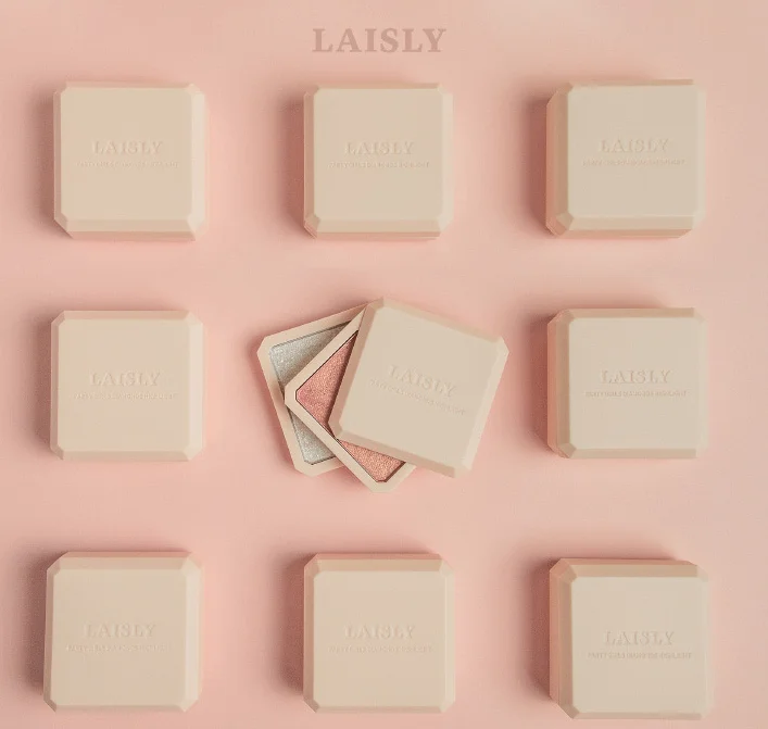 
Private Label LAISLY Girly Double-layer Highlighter Pro Vegan Concealer With Brush 