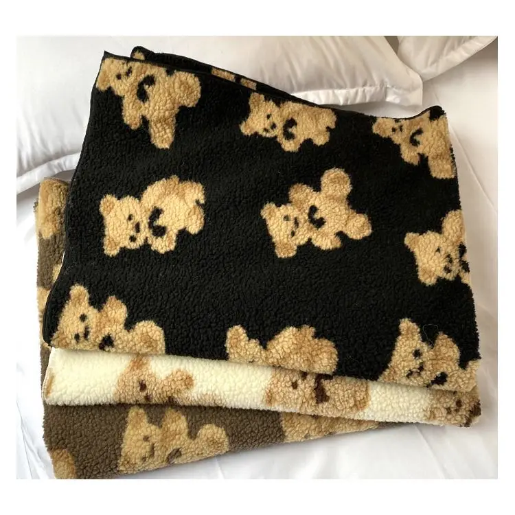 Hot sale good quality popular warm and fluffy wholesale baby plush blanket