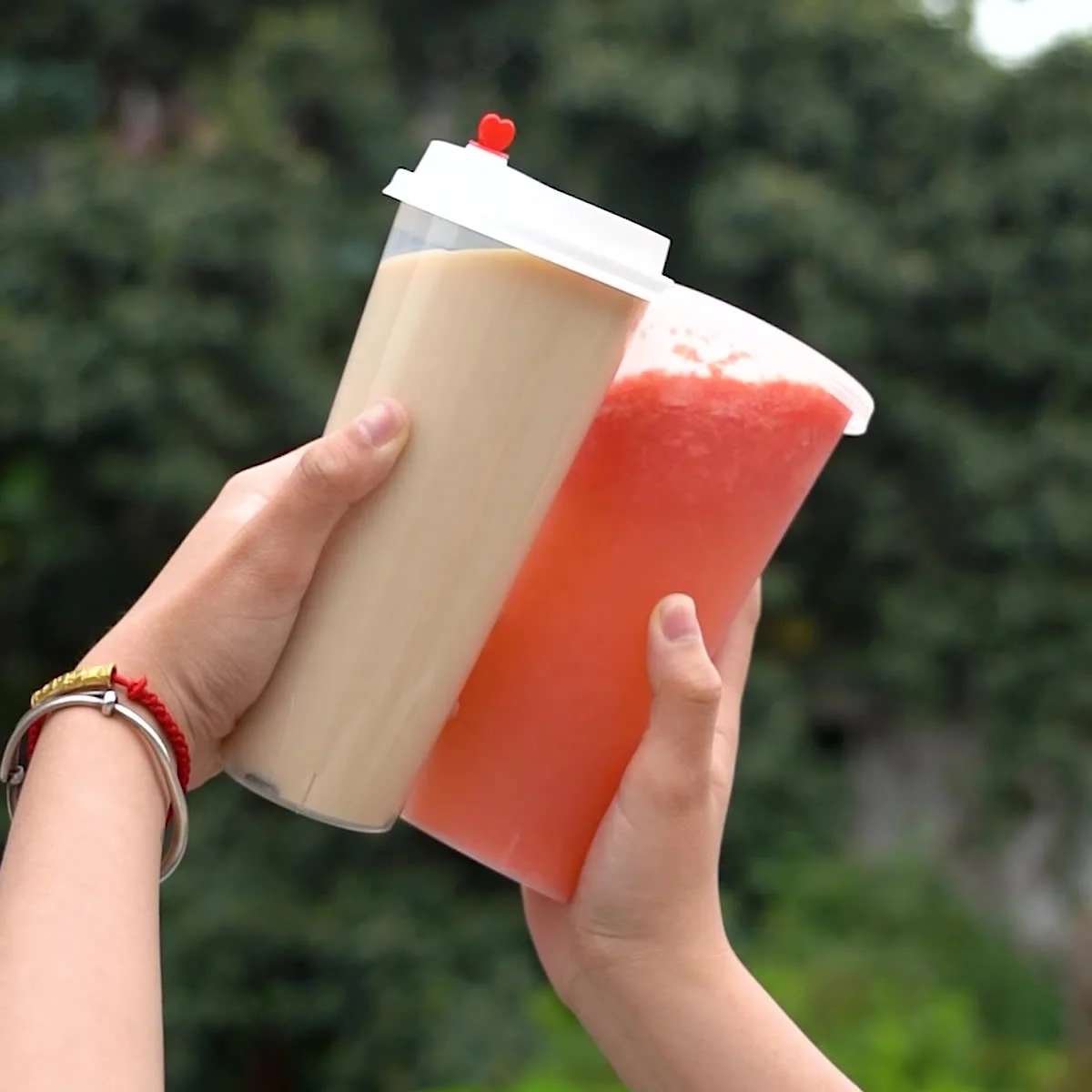 OEM gobelet en plastique Bubble Tea  12 16 20 22 24 OZ Plastic Cup with Lid and Fork Fruit Milk PP Plastic injection Boba Cups