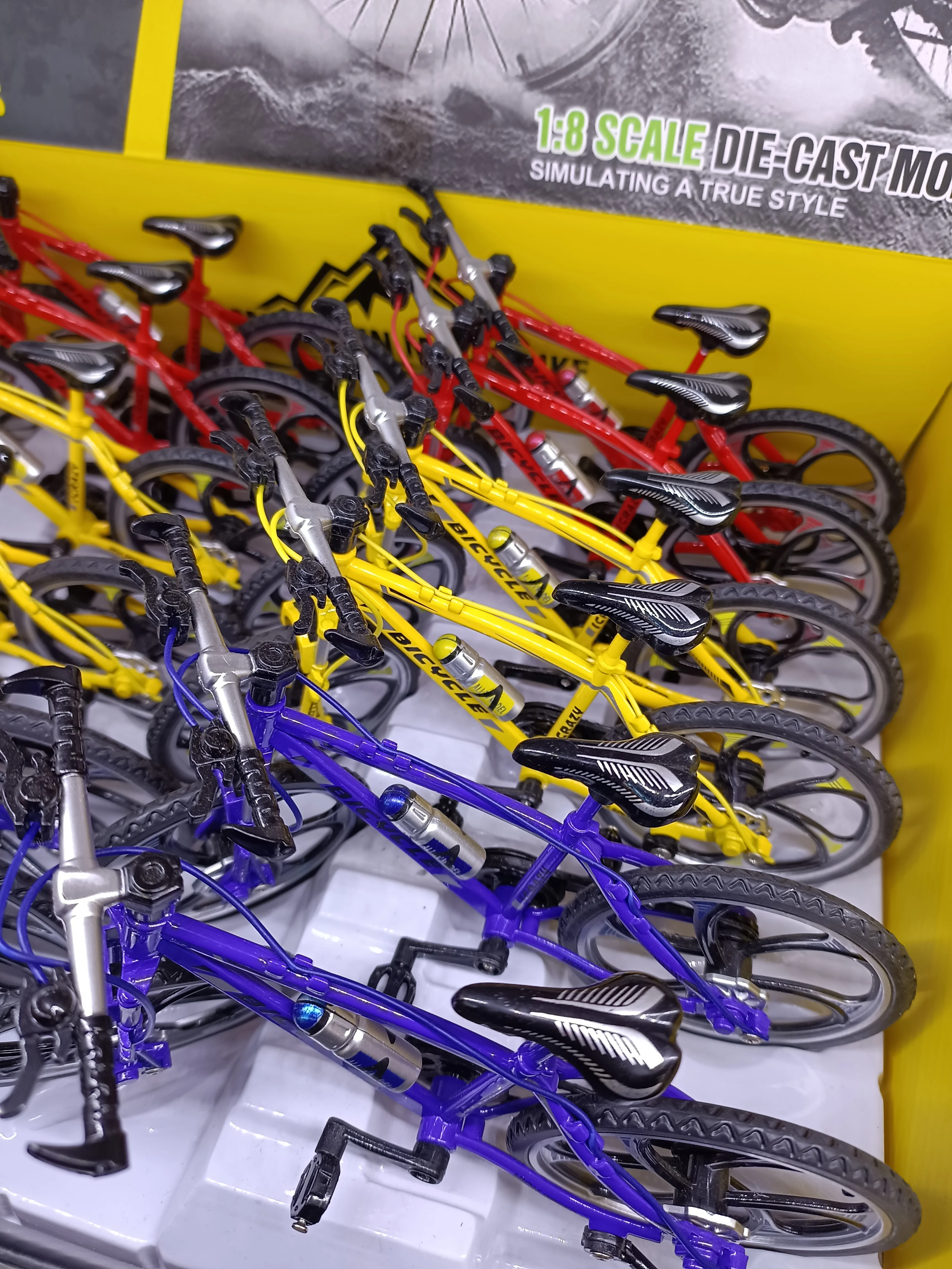 1:8 Mountain Bike Model Toy Zinc Alloy Finger Mountain Bicycle Model Best Gift for Cool  Boy Toy for Boyfriend Father`s Day